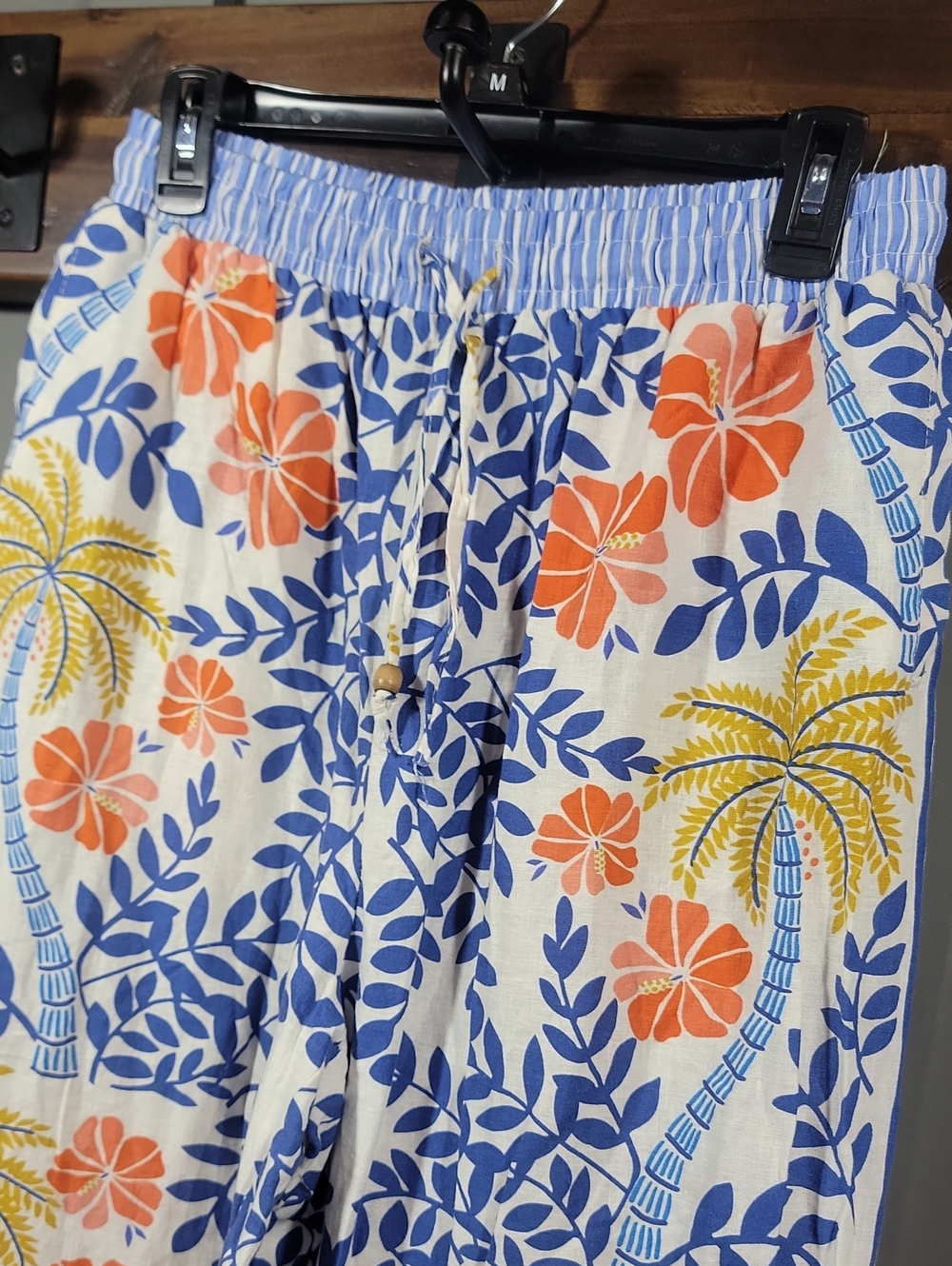Haute Hippie Linen Blend Pants - Picture 3 of 16